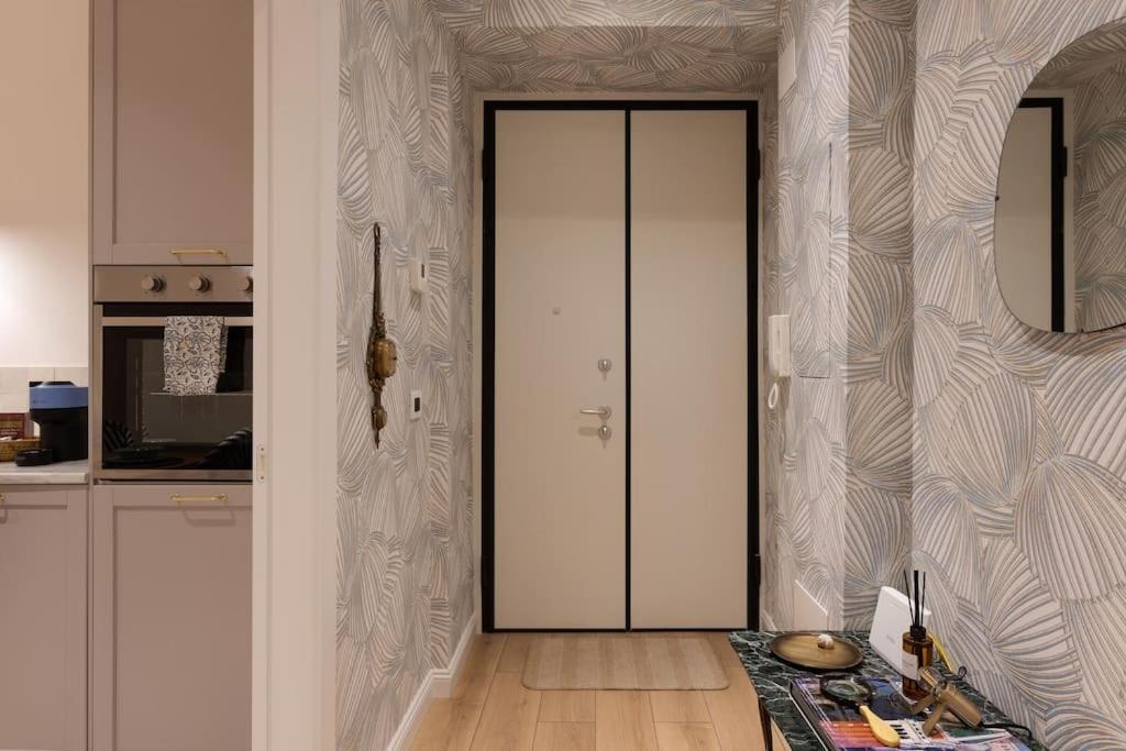 Foscolo 46 - Elegant Family Apartment ترييستي المظهر الخارجي الصورة
